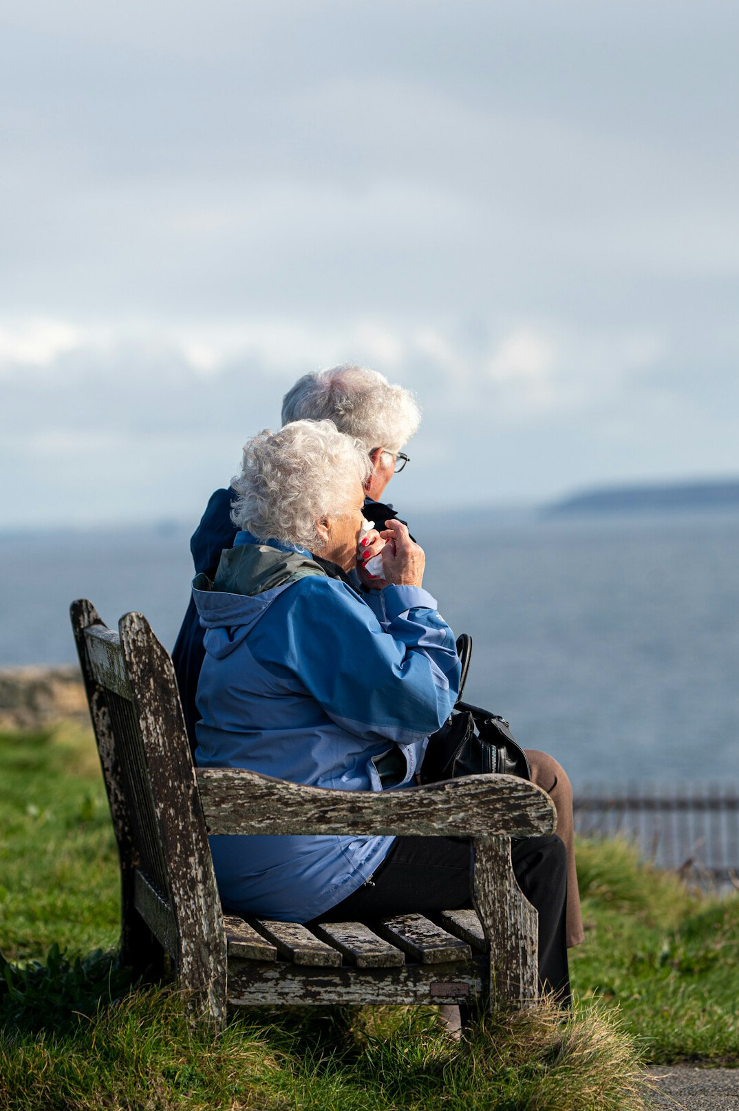 elderly couple relaxing